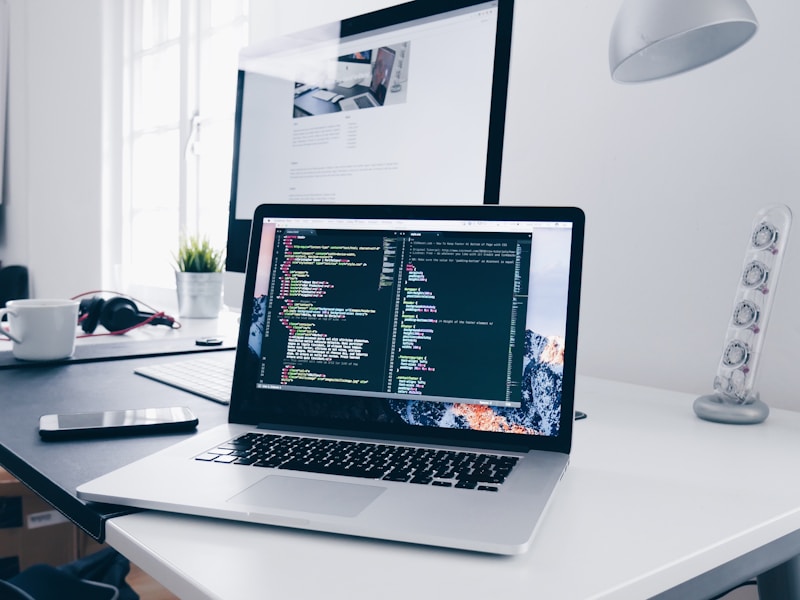 Vilo Design web development services showcase featuring responsive websites, e-commerce platforms, and custom web applications for Tampa businesses